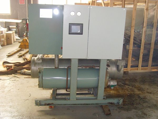 彭市镇酒店中央空调不停机清洗方法介绍